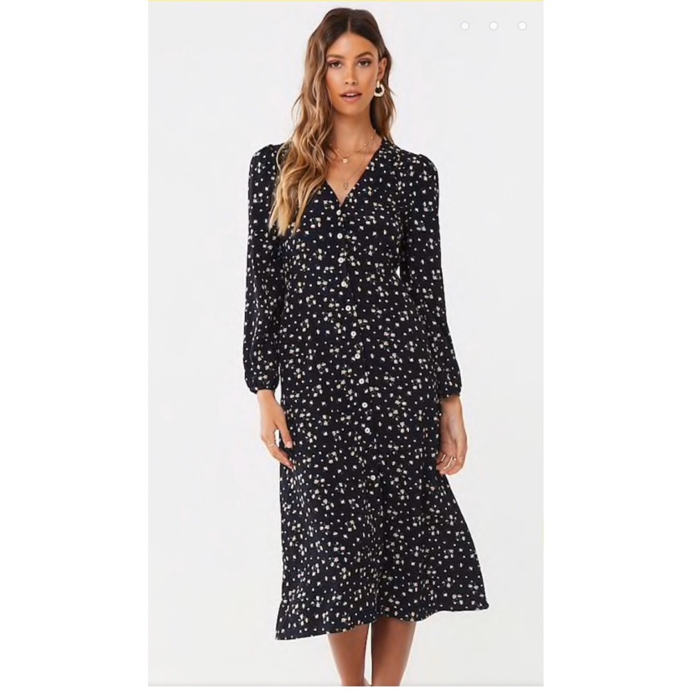 Long sleeve midi dress